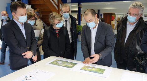 法国康塔尔省省长及各级官员来访